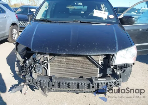 2015 Chrysler Town & Country Touring из США, поврежденный, VIN 2C4RC1BG4FR619309